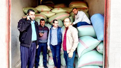 ضبط 36 طن أرز داخل مخزن تم احتكارها وحجبها عن التداول بالبحيرة
