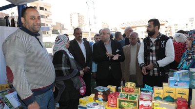  محافظ بني سويف يواصل متابعة الأسواق وتوافر السلع وأسعارها