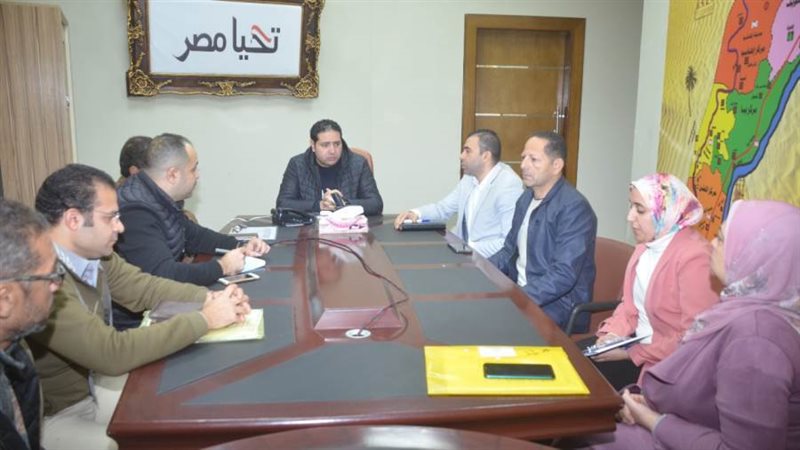 خلال الاجتماع