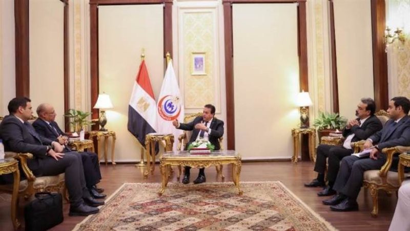 اجتماع الصحة مع الوفد