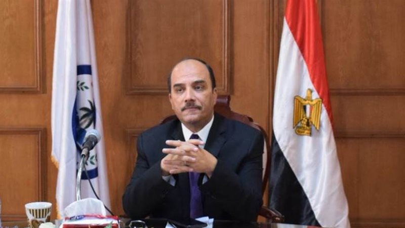 رئيس جامعة العريش