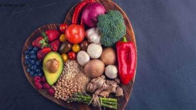 أطعمة خارقة تحتاج إلى تناولها إذا كنت تريد قلبًا أكثر صحة