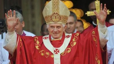 وفاة بابا الفاتيكان السابق بنديكتوس السادس عشر