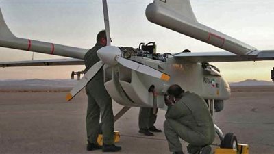 إيران تختبر طائرات عسكرية بدون طيار في مناورة بالقرب من مضيق هرمز