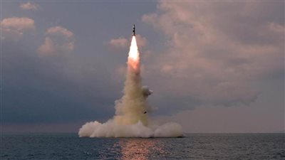 كوريا الشمالية تطلق صاروخا باليستيا خلال الساعات الأولى من العام الجديد