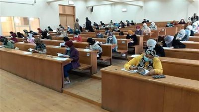 انتظام سير الامتحانات في عدد من الجامعات بمحافظات الجمهورية