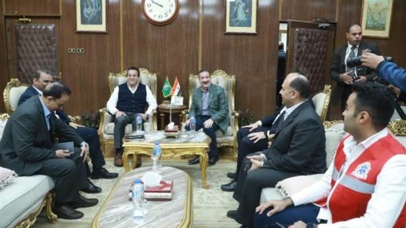 لقاء وزير الصحة ومحافظ