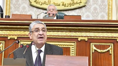 وزير الكهرباء أمام النواب: نستهدف الوصول لـ72% من الطاقة النظيفة عام 2040