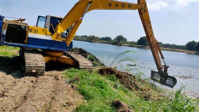 إزالة حالتي تعدٍ بالبناء على أرض زراعية بمركز ومدينة أبوصوير 