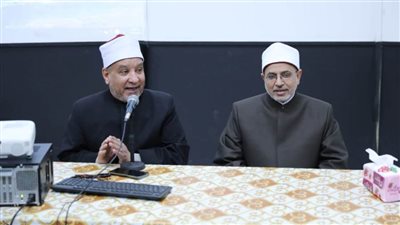 رئيس جامعة الأزهر يحاضر في دورة التَّميز الدعوي بأكاديمية الأزهر لتدريبِ الأئمة