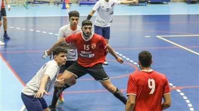 شباب يد الأهلي يفوز على دلفي في الدوري