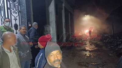 نشوب حريق بمجمع خردة وسقوط بلكونة من منزل بكفر الشيخ 