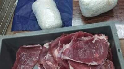 إحباط محاولة أحد الأشخاص تهريب أقراص مخدرة 