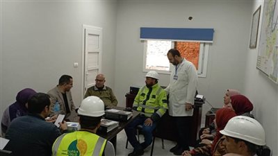 الجهاز التنظيمي لمياه الشرب يبحث جودة الخدمة المقدمة للمواطنين بسوهاج