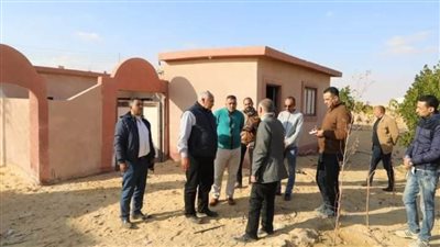 محافظ الوادي الجديد يتفقّد 