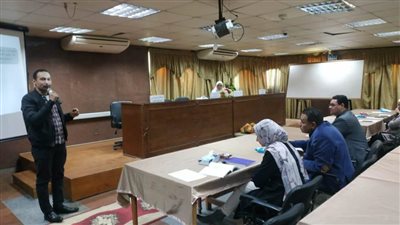 ختام البرنامج التدريبي لتنمية فني المعامل الجدد بالتأمين الصحي في بني سويف