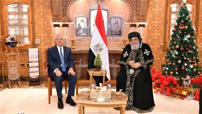 رئيس مجلس النواب يزور الكاتدرائية لتهنئة البابا تواضروس بعيد الميلاد المجيد