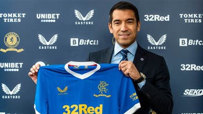 كوف رينجرز الاسكتلندي يبحث عن مدرب جديد بعد مغادرة جيم مكلنتاير