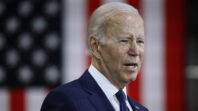 الرئيس الأمريكي يجري اتصالاً بالمستشار الألماني