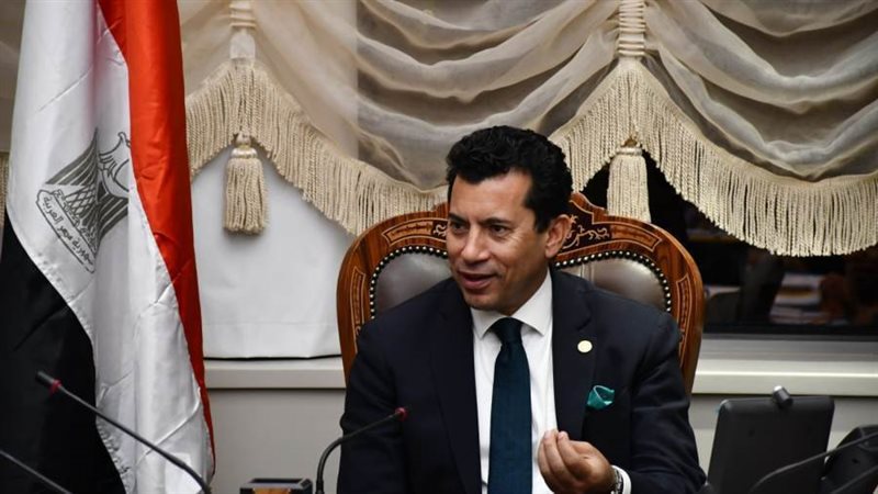 د. أشرف صبحى