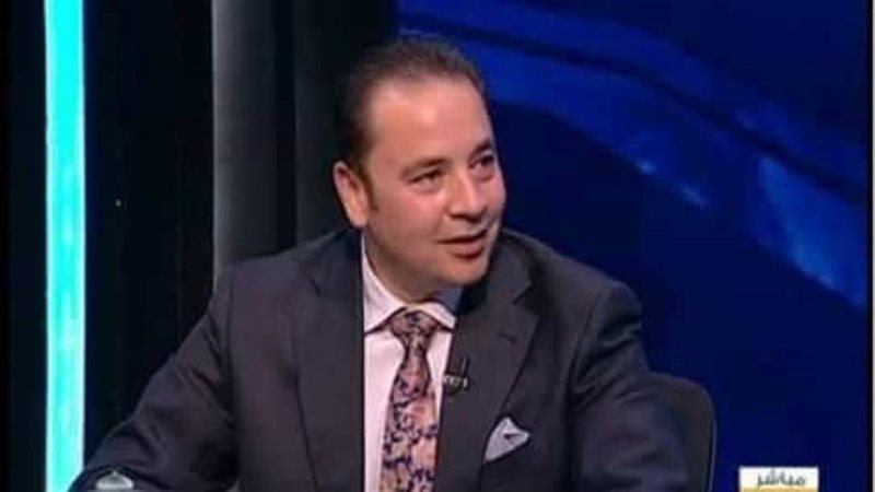 عضو مجلس الشيوخ العميد