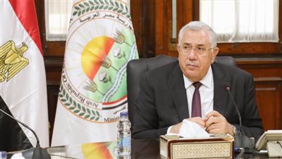 عاجل.. وزير الزراعة : الصادرات الزراعية تحقق رقمًا قياسيًا لأول مرة في تاريخها