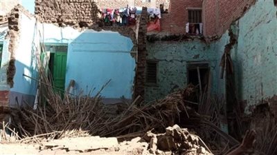 انهيار جزئي في أحد المنازل وتصدع آخر بسوهاج