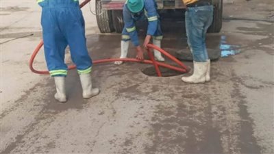 الإسكندرية.. استمرار أعمال تطهير شبكات الصرف الصحي استعدادًا للأمطار