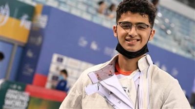 أدهم معتز يكتسح لاعب إسرائيل ويتأهل لدور الـ 16 في كأس العالم لسلاح السيف