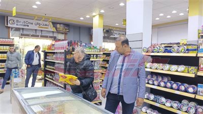 حملات على الأسواق بمدن وقرى كفر الشيخ تضبط العديد من المخالفات