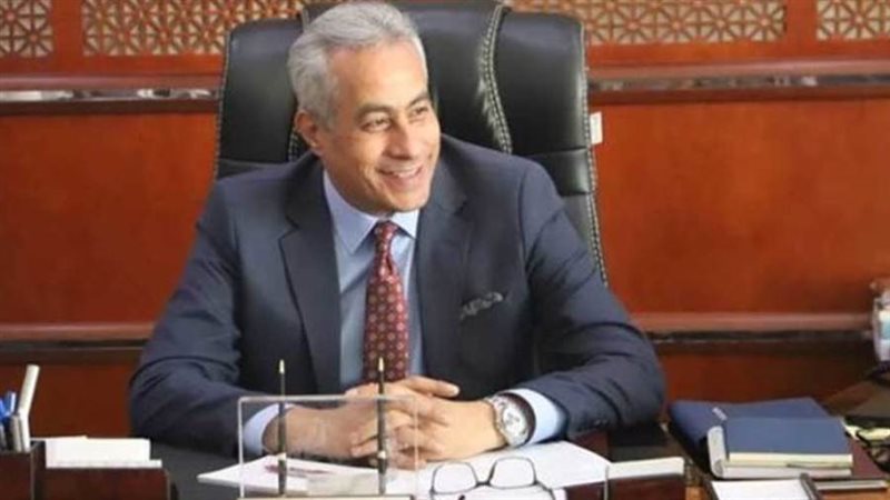 وزير القوى العاملة