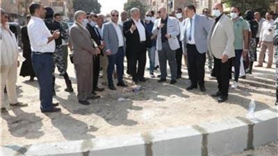 محافظ بني سويف يتفقد أعمال تطوير ورصف شوارع إهناسيا
