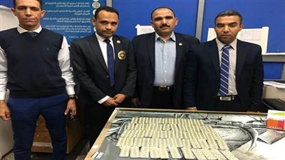 جمارك مطار الغردقة الدولي تضبط محاولة تهريب عدد من الأقراص المخدرة