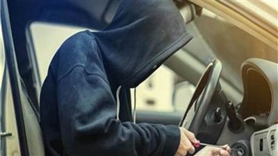 ضبط شخص بالقاهرة يقود سيارة مسروقة