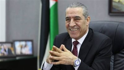 قيادي فلسطيني: نقل مروان البرغوثي و70 أسيرا آخر للعزل المُشدد بمُعتقل 