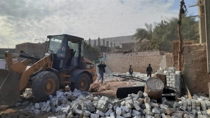 محافظ أسيوط إزالة