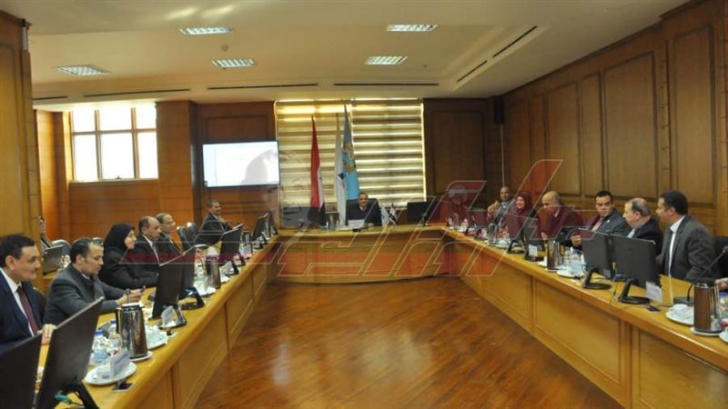 مجلس عمداء جامعة