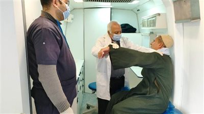 صحة المنيا تقدم الخدمات الطبية والعلاجية لـ 1979 حالة بقرية الجرنوس ببني مزار