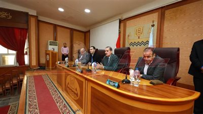   توفير السلع الغذائية بالمعارض والمنافذ بسعر تكلفة المصنع استعدادا لشهر رمضان