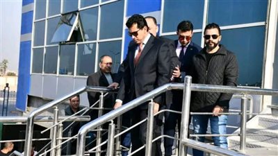 أشرف صبحي يواصل جولاته التفقدية للمنشآت الشبابية والرياضية التابعة للوزارة 