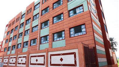 إنشاء 3 إدارات تعليمية جديدة.. وصيانة 210 مدارس بسوهاج