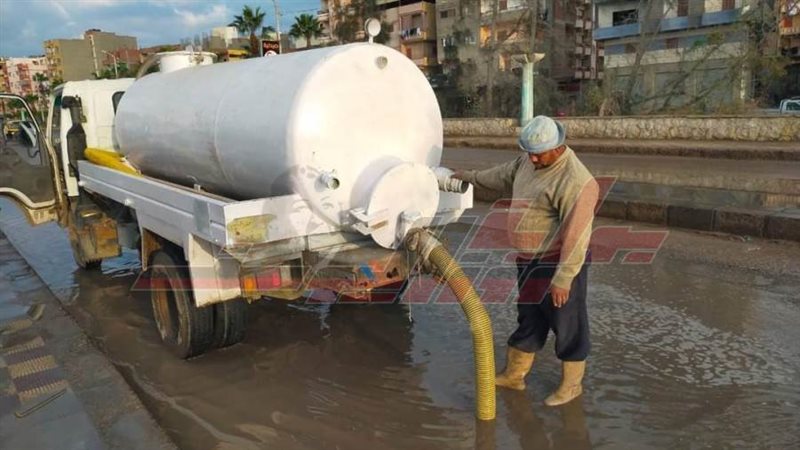 رفع مياه الأمطار