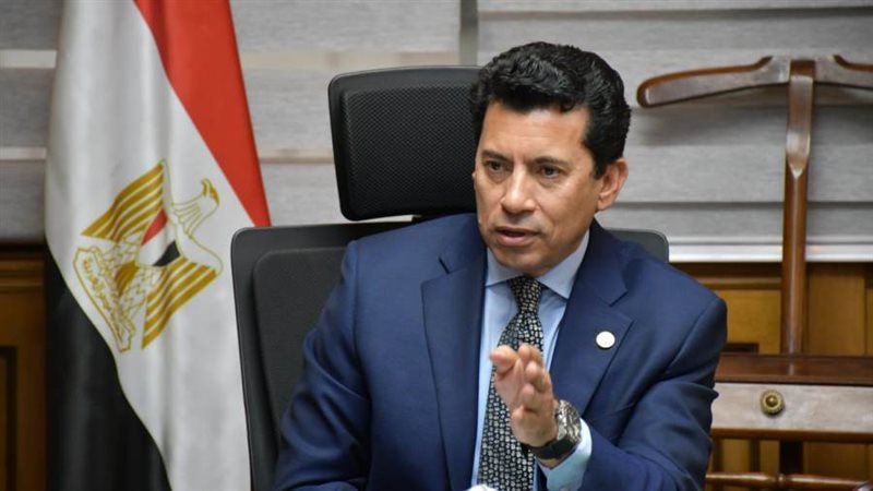 د. أشرف صبحى