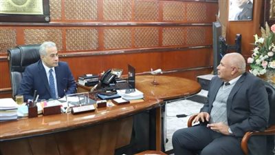 شحاتة والزملوط بحثا سبل التعاون وخطة تدريبية على مهن الزراعة والري وأدوات حصاد المحاصيل الزراعية