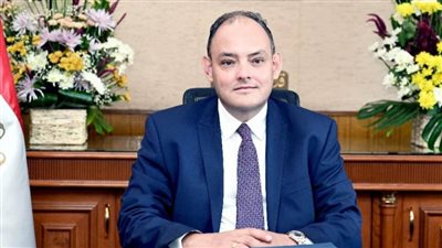 وزير التجارة: تواصل دائم مع جمعيات ودوائر الأعمال لتنمية قطاعي الصناعة والتصدير