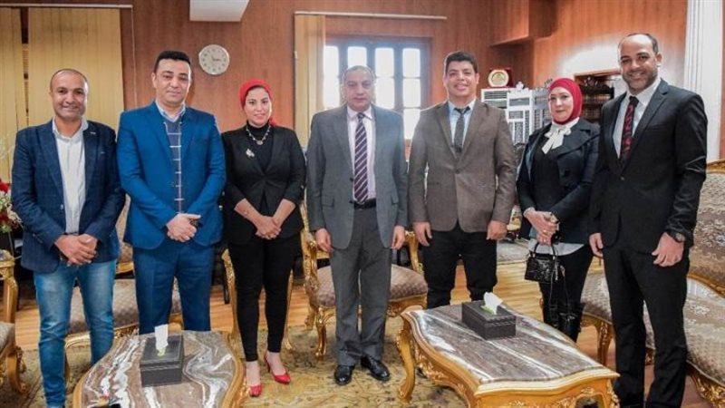 رئيس جامعة بنى سويف