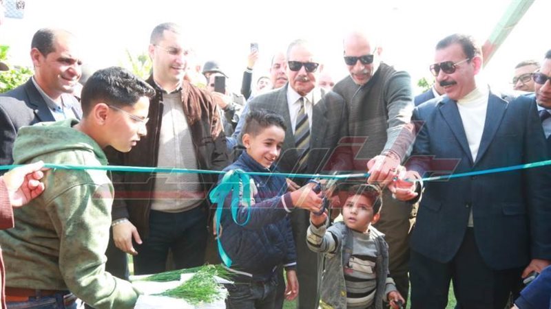 خلال الافتتاح