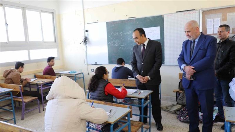 امتحان الشهادة الإعدادية