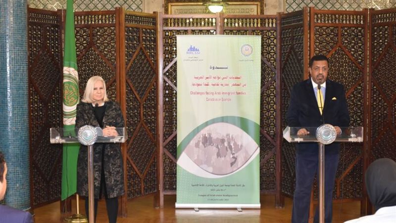 صورة من المؤتمر الصحفي