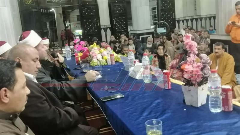 خلال الندوة